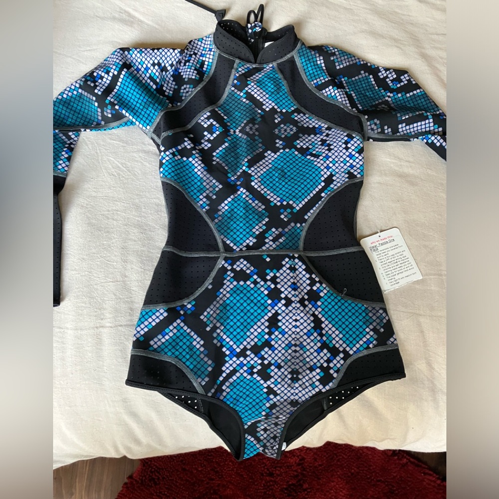 Water Paddle One Piece brand New